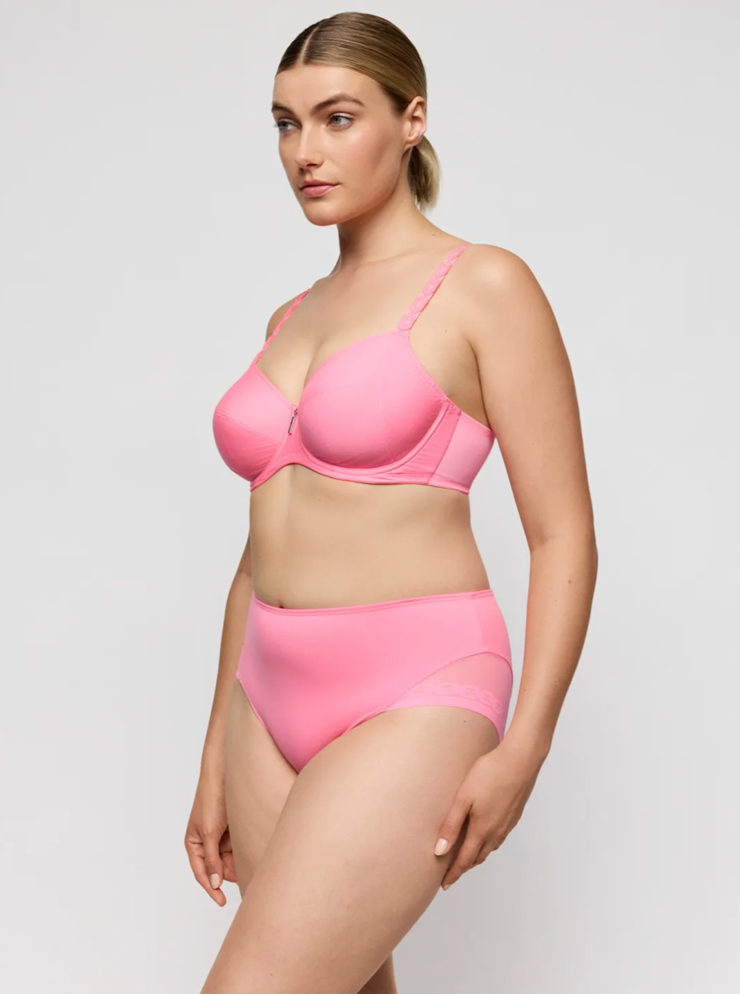 Twixie Full Brief