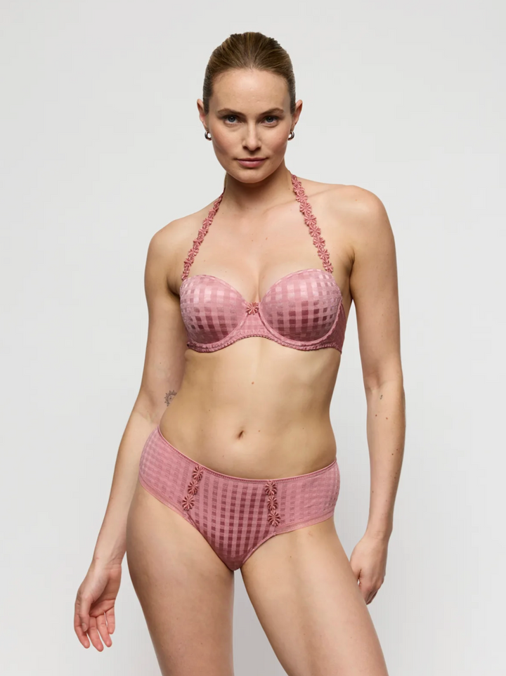 Avero Hotpants