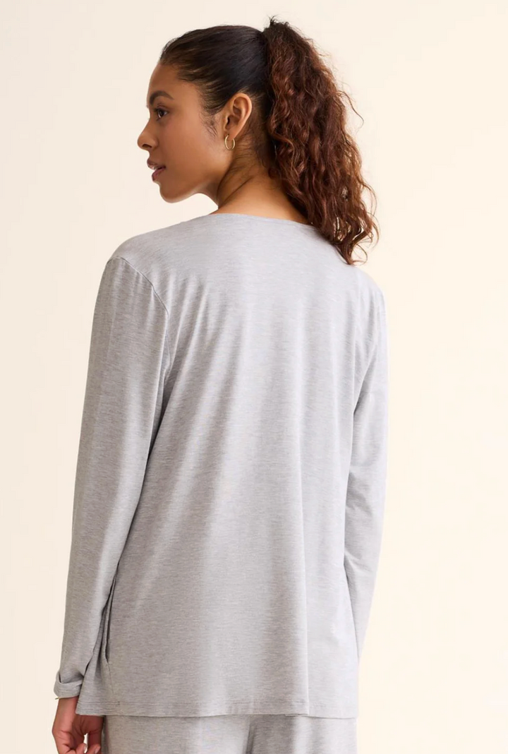 Cozy Wrap with pockets