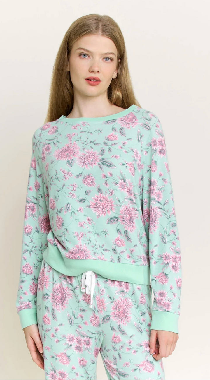 Star Seeker Lounge Set