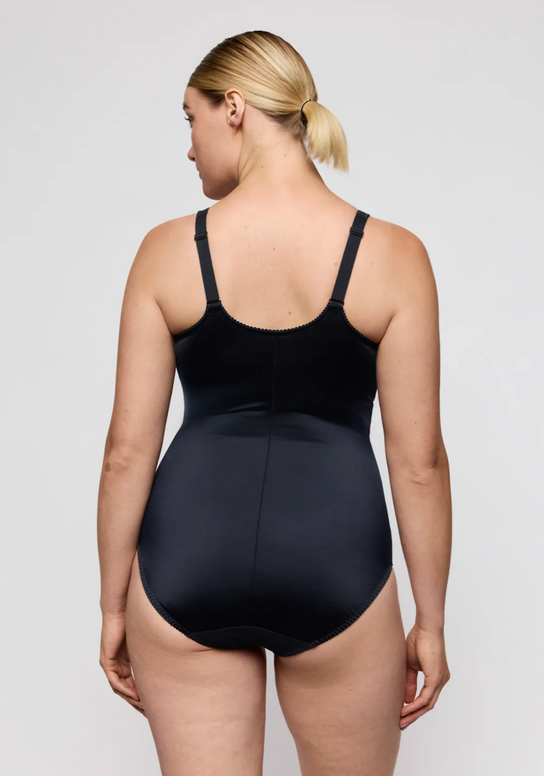 Salerno Full Cup Body