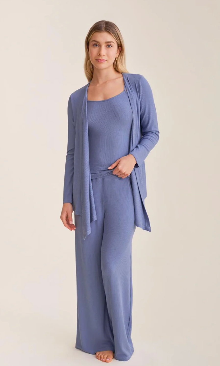 Flared leg pant with pockets