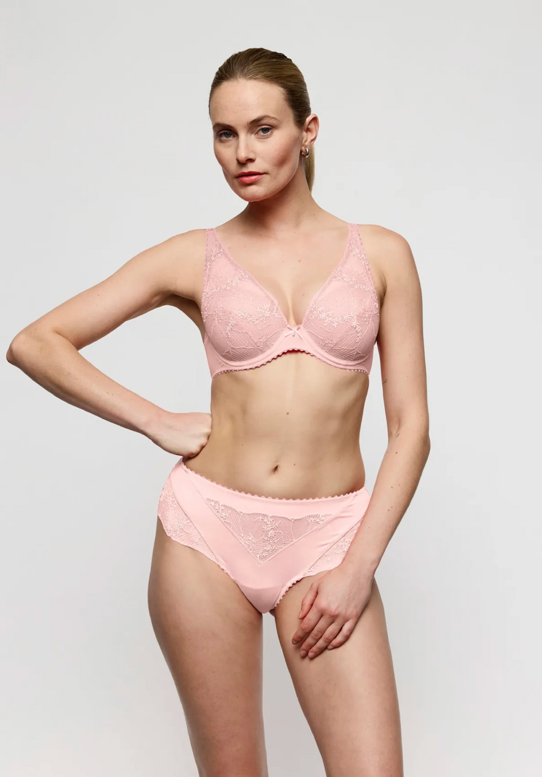 Solene Plunge Bra