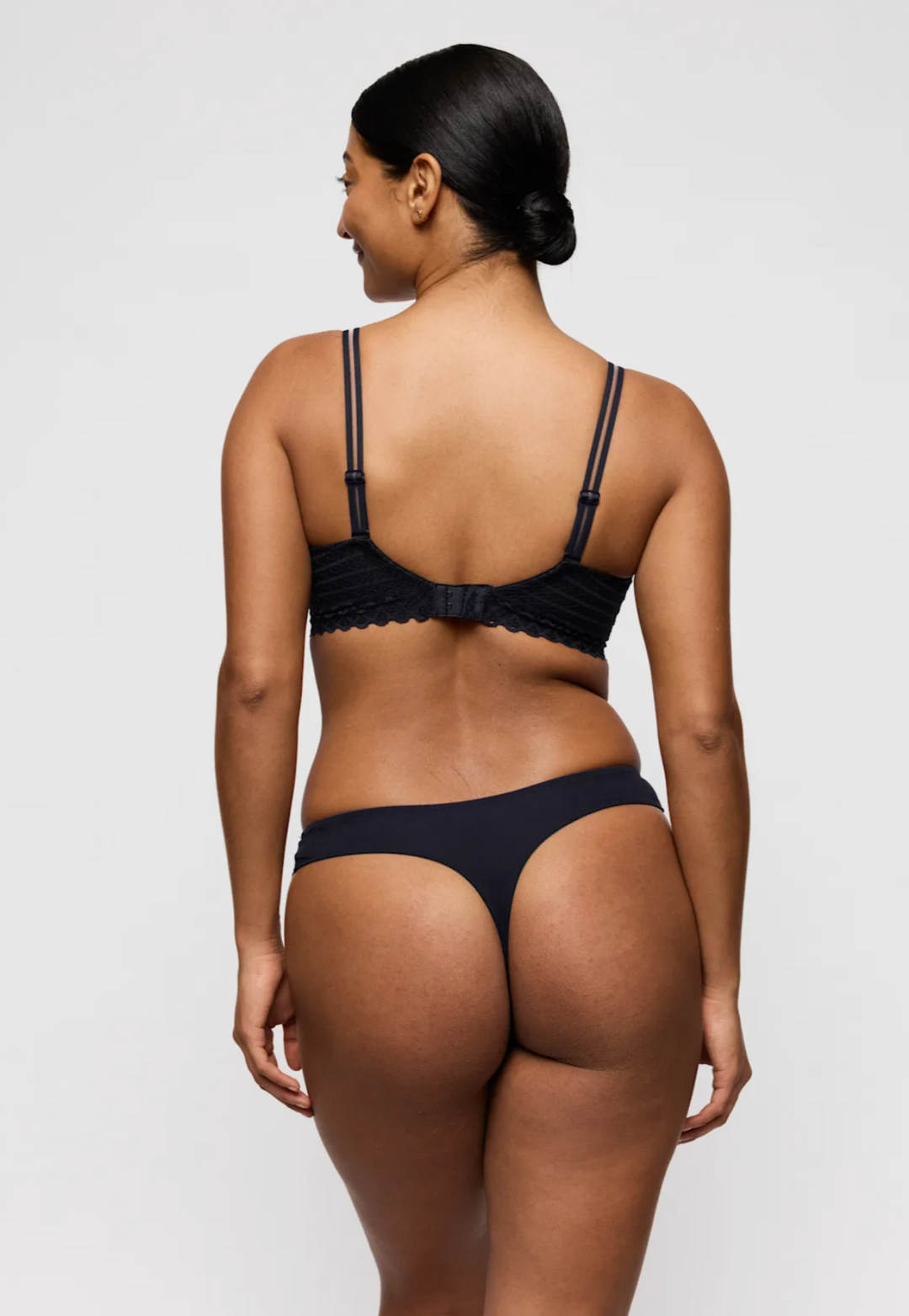 Twist Side Balconette Bra