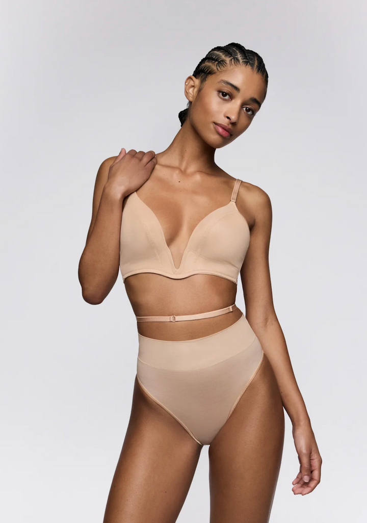 Tegla Full Brief