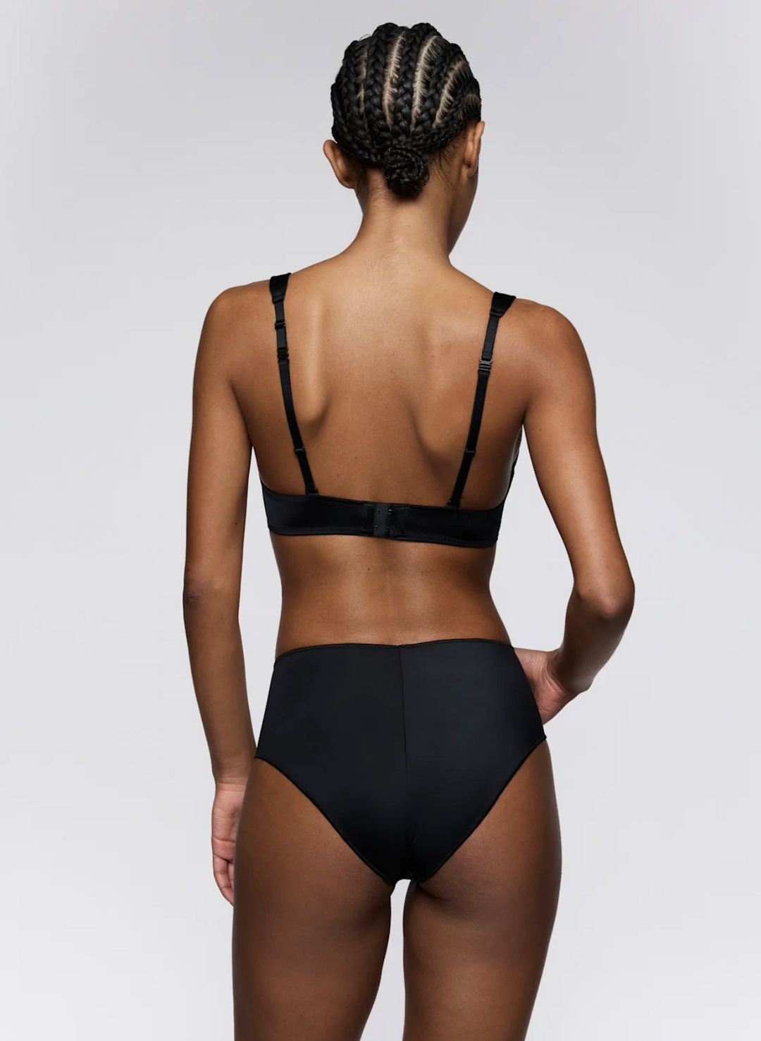 Mayela Full Brief