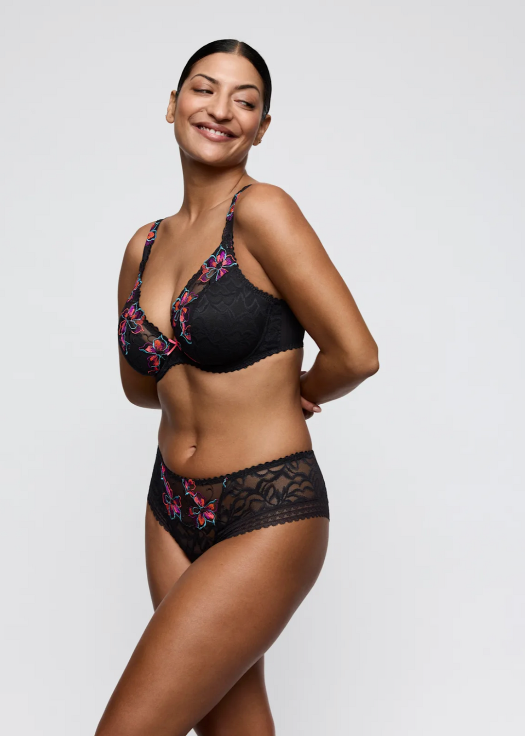 Miyara Plunge Bra