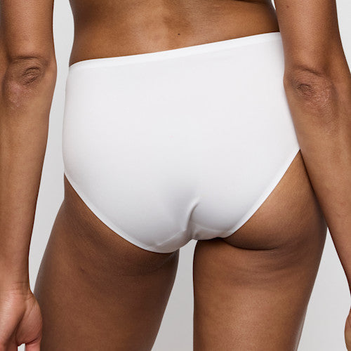 Soft Studio Seamless Full Brief