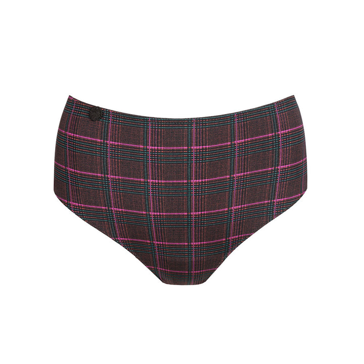Tom Full Brief