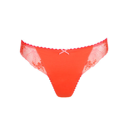 Solene Thong