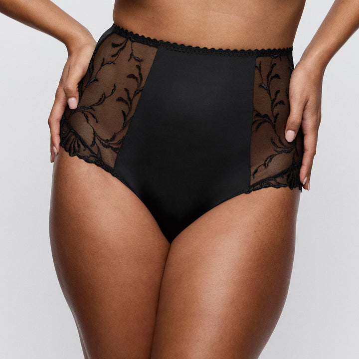 Solisse Special Brief