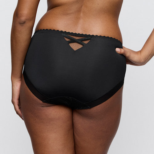 Solisse Full Brief