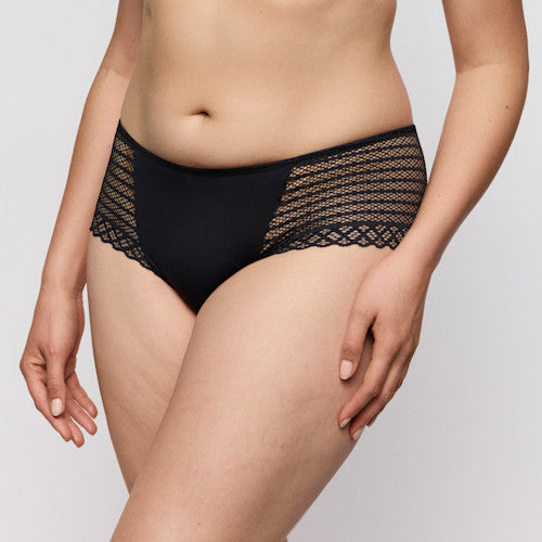 Twist Side Hotpants
