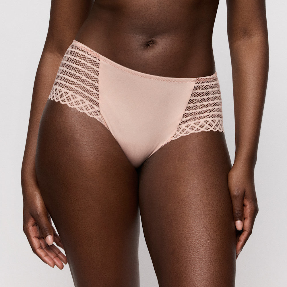 Twist Side Hotpants