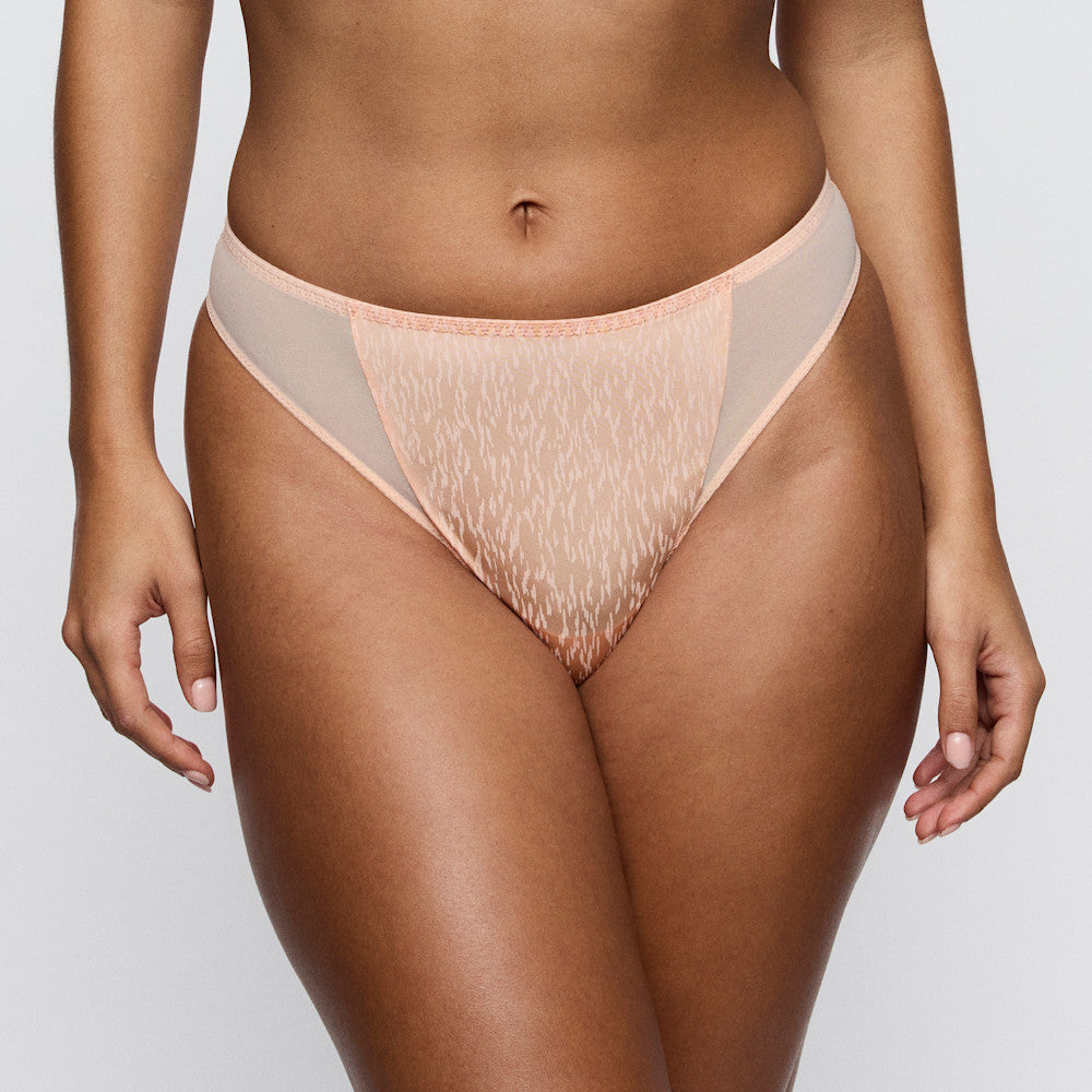 Dalli Thong
