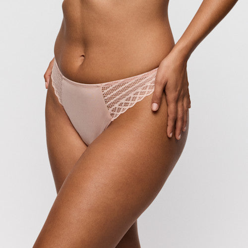 Twist Side Thong